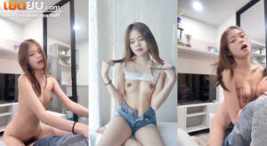 หลุดไทยงานเด็ด น้องณชาสาวหมวยตัวเล็ก chanaa2002 ยืนถอดชุดแอ่นตูดยั่วผัวจนเงี่ยน แล้วไปนั่งขย่มโยกเอวเย็ดบดควยรัวๆแบบไม่ยั้งเลย