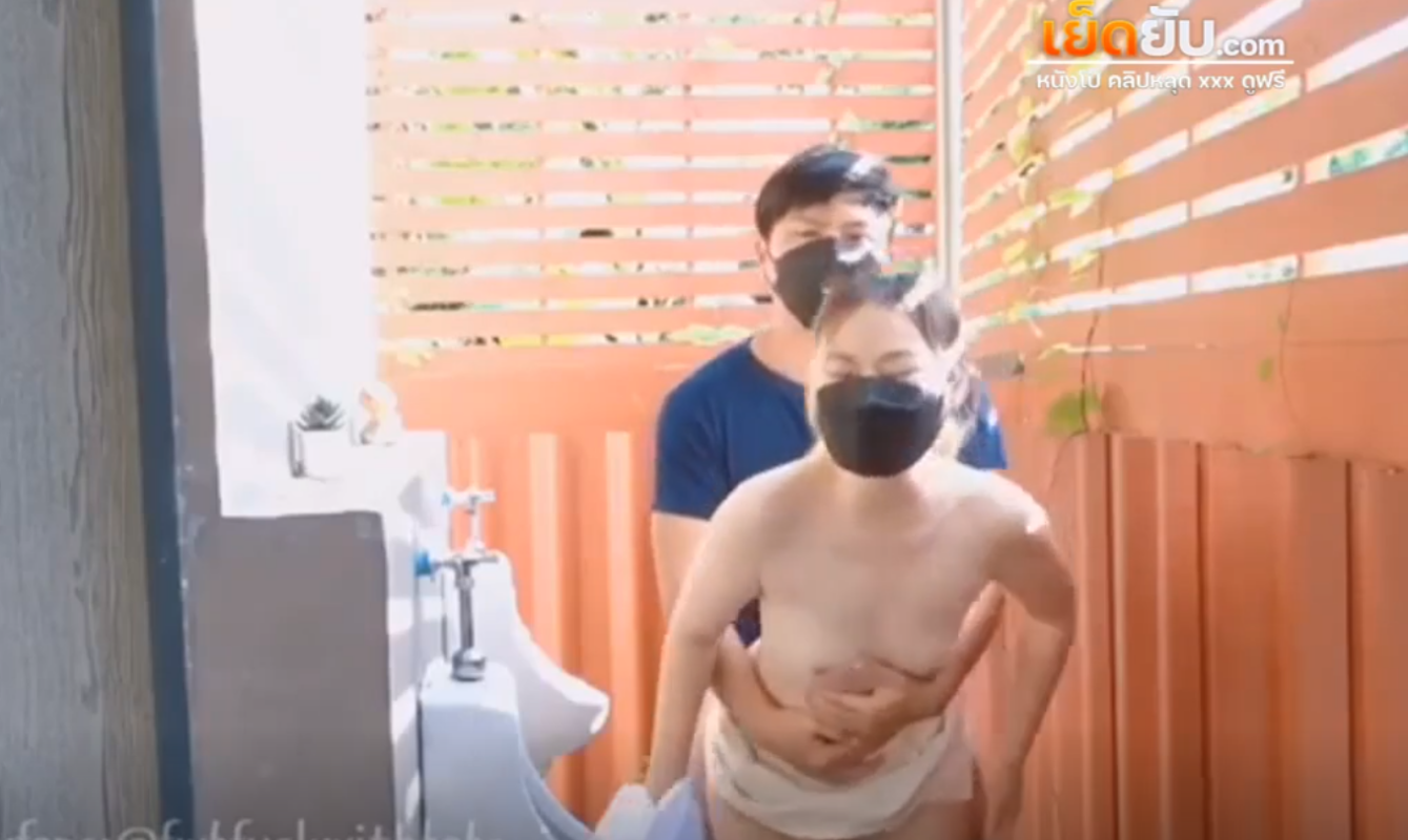 คลิปหลุด นัดเสียวเย็ดกันมันส์เสียวๆในห้องน้ำปั้มโยกเย็ดจับซอยหีคาชุดกระเด้ารัวๆก่อนคนเข้ามาเห็น