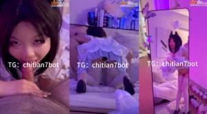 คลิปหลุด chitian7bot  สาวสวยน่ารักใส่ชุดคอสเพล์มาโดนจับกระแทกหีรัวครางลั่นคาชุดเลยเสียวก่อนมาจับอมควยไห้จนแตกคาปากโครตฟิน